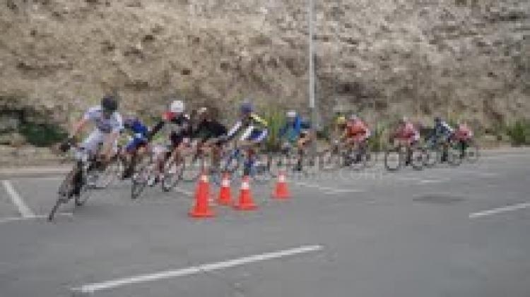 Ciclismo (Carrera del Pavo 2014): Otro enorme éxito tanto de participación así como deportivo