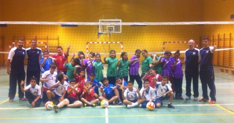 El Club Voleibol Melilla organizó, el pasado viernes, la primera concentración técnica en categoría alevín