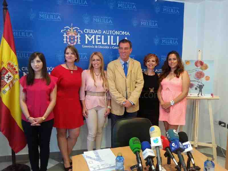 Miranda junto a las responsables de TEAMA