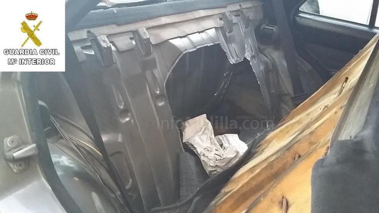 Detenido tras intentar pasar a Melilla a dos niños, uno de ellos en un doble fondo