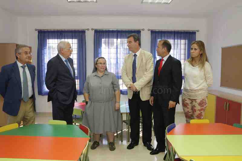 El Presidente de la Ciudad inaugura la ludoteca “Hermana Eucaristía”
