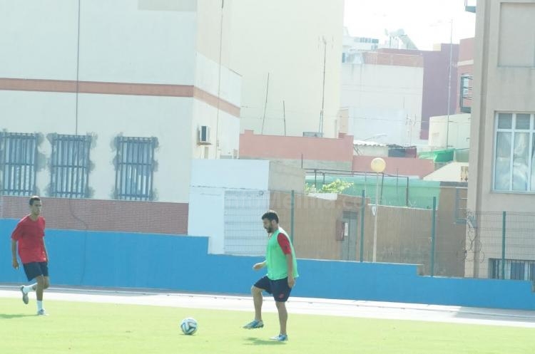Buenas sensaciones en el partido de entrenamiento de la U.D. Melilla