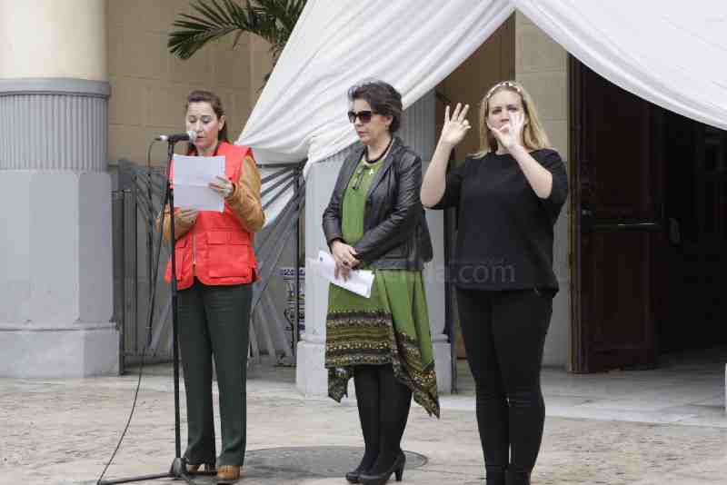 Melilla se une para dejar clara su apoyo a las mujeres vícitmas de violencia de género y a sus hijos