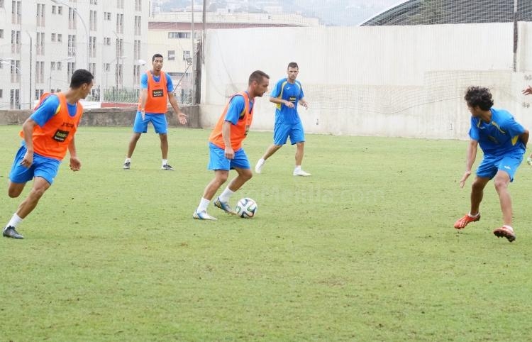 Unión Deportiva Melilla: Vuelta a los entrenamientos con la mirada puesta en La Roda