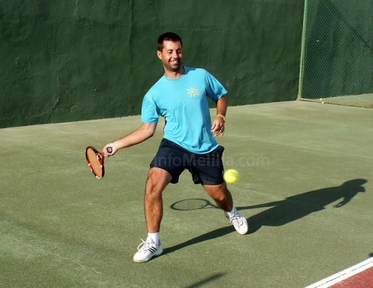 Tenis: Axel Fernández y Mamen Pérez se proclaman campeones en el Master Absoluto