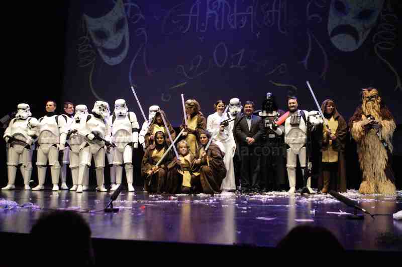 Éxito de la primera noche de Carnaval que arrancó cientos de carcajadas a un Teatro Kursaal abarrotado