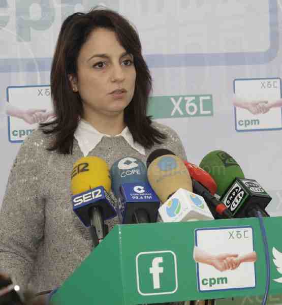 Dunia Almansouri, diputada de CPM