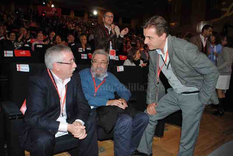 Gregorio Escobar junto a los líderes de UGT y CCOO, Cándido Méndez e Ignacio Fernández Toxo