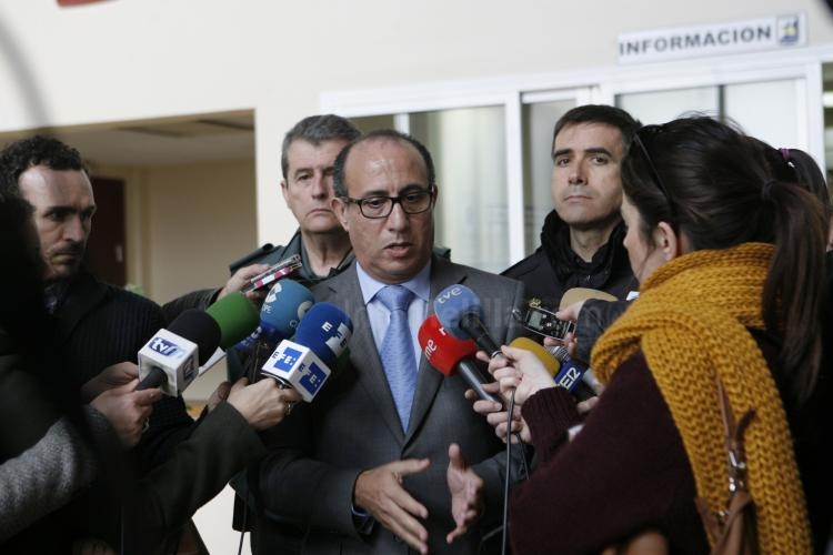 Una planificada reordenación y canalización de los tráficos fronterizos permiten un paso más ágil y fluido en Beni Enzar