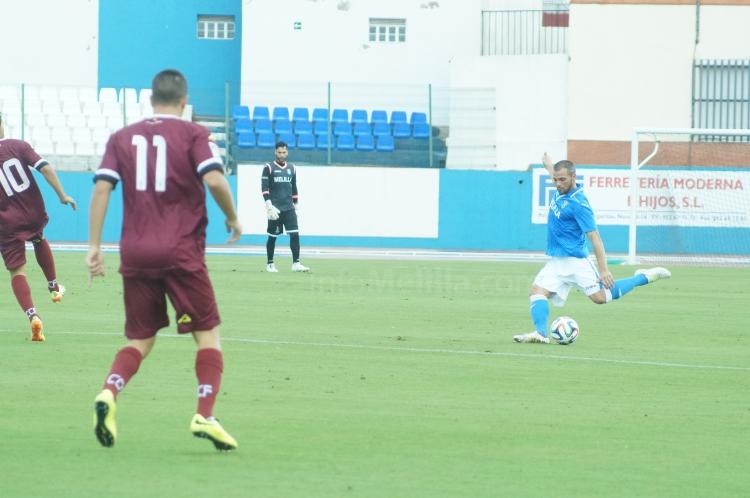 A costa de un nefasto partido el Melilla cede los tres puntos a un mejor filial cordobesista (1-3)