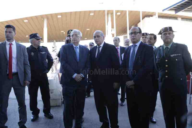 La visita del ministro del Interior a Melilla en imágenes