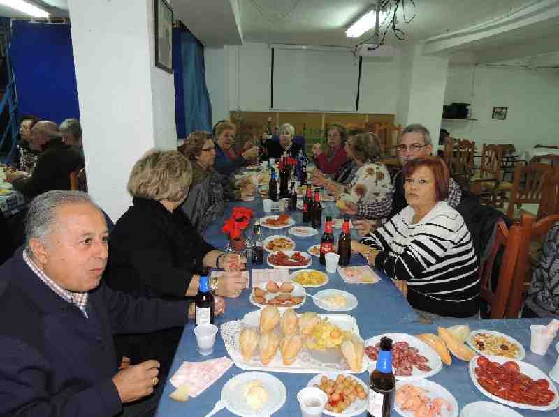 La Casa de Melilla en Almería celebró las navidades con una cena en su 'Chiringuito'