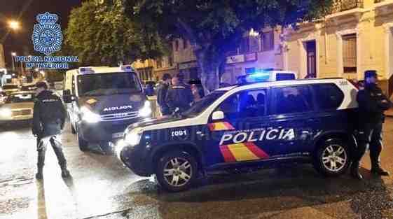 La Policía Nacional lleva a cabo un plan especial contra la prostitución en el barrio de El Real