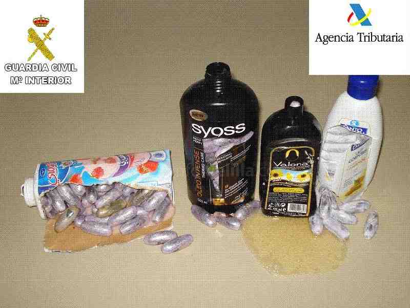 La Guardia Civil interviene 16 kilogramos de droga en dos nuevas actuaciones en el puerto de Melilla