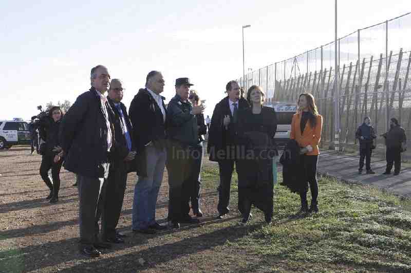 González Pons: "Hemos venido a ennoblecer el nombre de Melilla, que no se merece el mal nombre que se le está dando"
