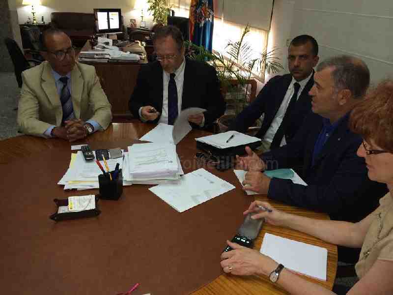 Una comisión de la OMS visita Melillapara evaluar la asistencia sanitaria de inmigrantes en zonas de flujo masivo