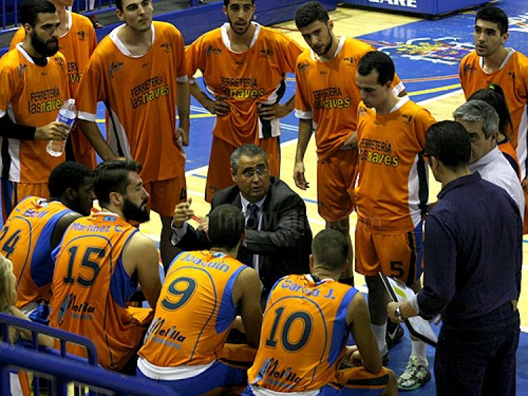 Baloncesto EBA: Córdoba frena la racha colegial (68-85)
