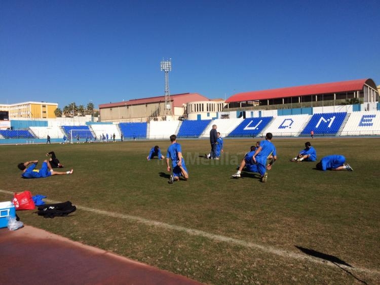 Unión Deportiva Melilla: Vuelta a los entrenamientos en el Álvarez Claro