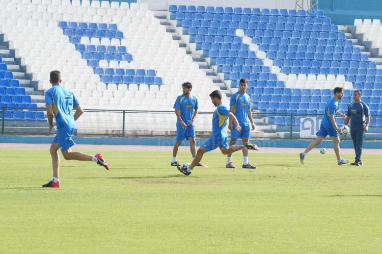 Unión Deportiva Melilla: Último entrenamiento antes de visitar al C.P. Cacereño