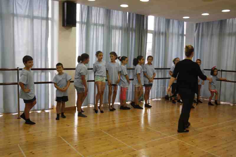 La Consejería de Educación clausura los primeros Talleres de Música y Danza de este verano