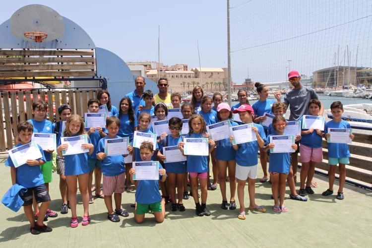 Alumnos de la segunda promoción