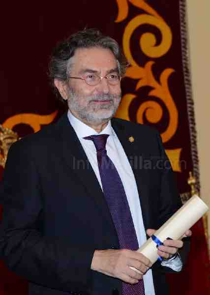 El escritor y periodista Antonio Rubio distinguido como Melillense del año