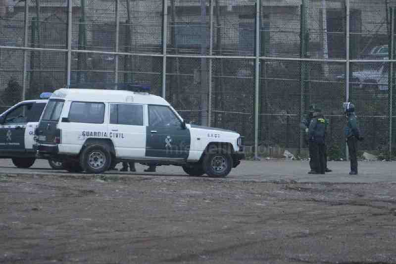 Llegan al CETI de Melilla 35 inmigrantes tras el último salto a la valla