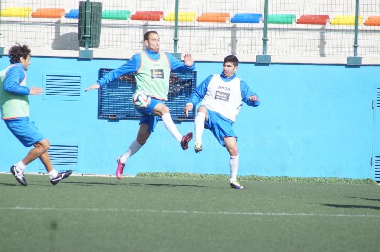 La U.D. Melilla sigue preparando el partido frente al F.C. Cartagena