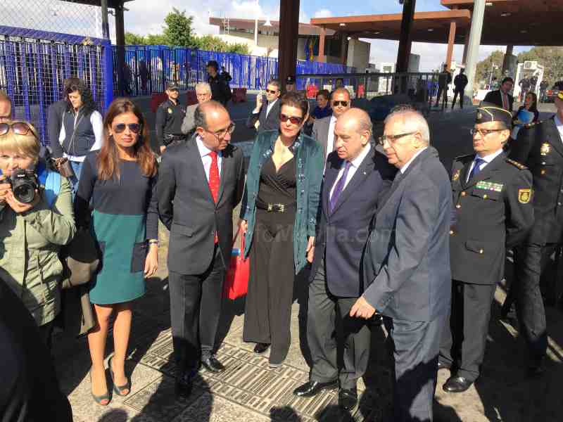 Fernández Díaz visita Melilla e inaugura la nueva oficina de asilo en el puesto Fronterizo de Beni-Enzar