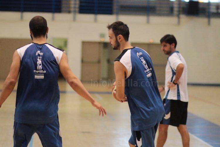 Melilla Baloncesto ya prepara la cita ante el Cafés Candelas