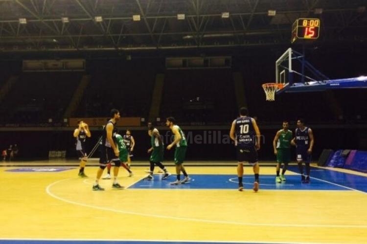 El Melilla Baloncesto cede su primera derrota de la pretemporada tras caer en Sevilla ante Morón 59-57