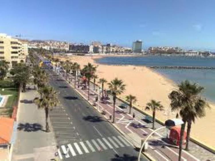 El domingo estará prohibido el aparcamiento en el Paseo Marítimo