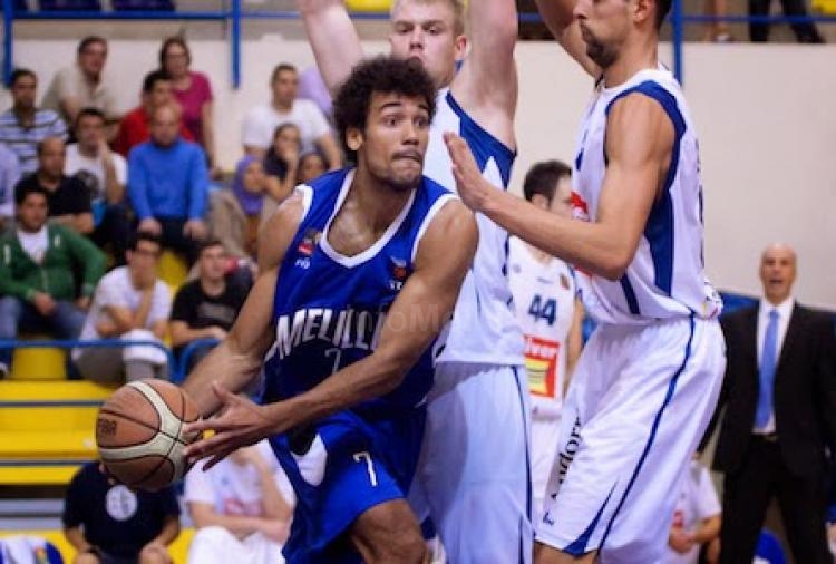 Devin Wright (CB Melilla): "Si todos damos un plus en defensa tendremos muchas opciones"