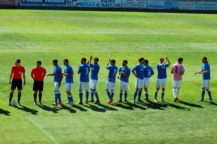 Unión Deportiva Melilla: Despedida con derrota en Lepe (2-1)