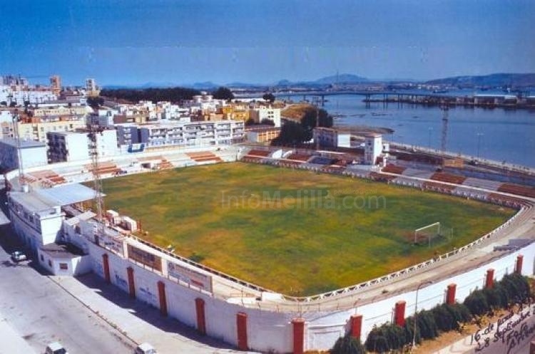 Estadio "El nuevo Mirador" de Algecíras, escenario del choque de este sábado