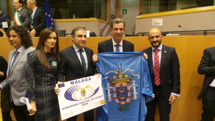 Melilla recibe el Galardón de Ciudad Europea del Deporte 2016