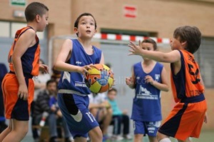 Melilla Baloncesto: El infantil masculino toma ventaja en la final
