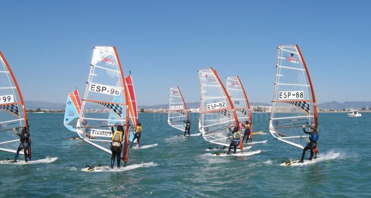 Deportes Náuticos: Hoy arranca la II Copa Federación de Techno 293