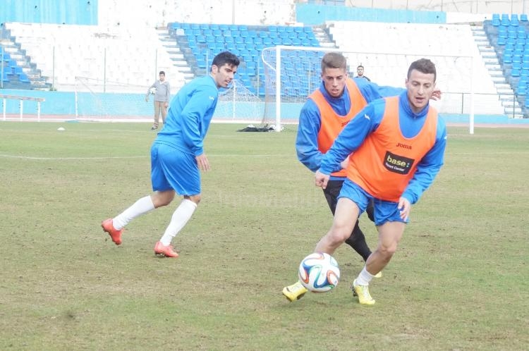 Unión Deportiva Melilla: Último entrenamiento antes del partido frente al C.F. Villanovense