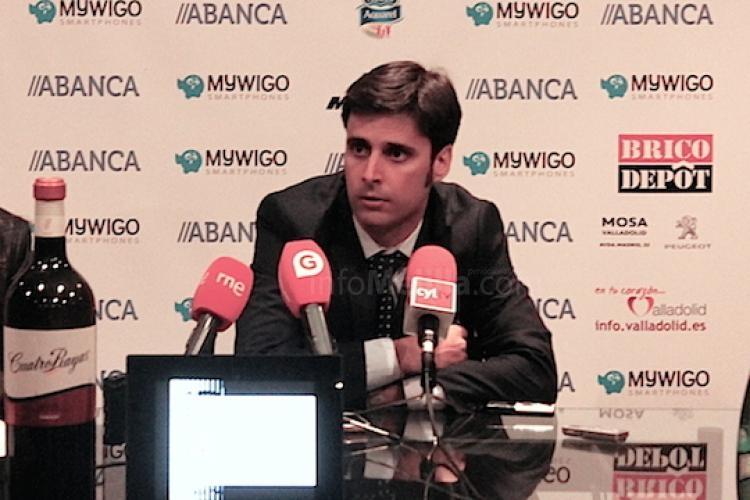Alejandro Alcoba: "Nos hemos diluido como un azucarillo"