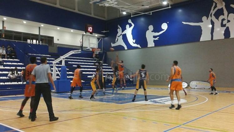 Baloncesto EBA: El Enrique Soler vence en el "Pezzi" al Novaschool (74-66)