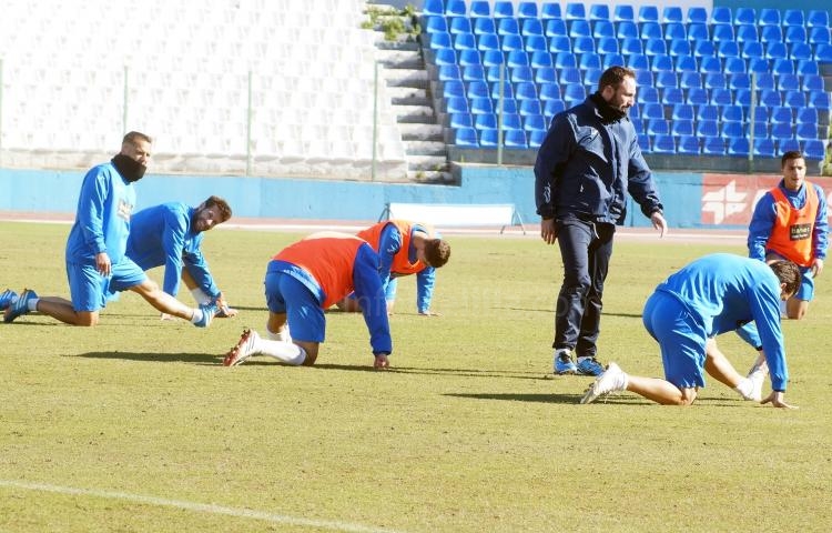 La U.D. Melilla vuelve al Álvarez Claro