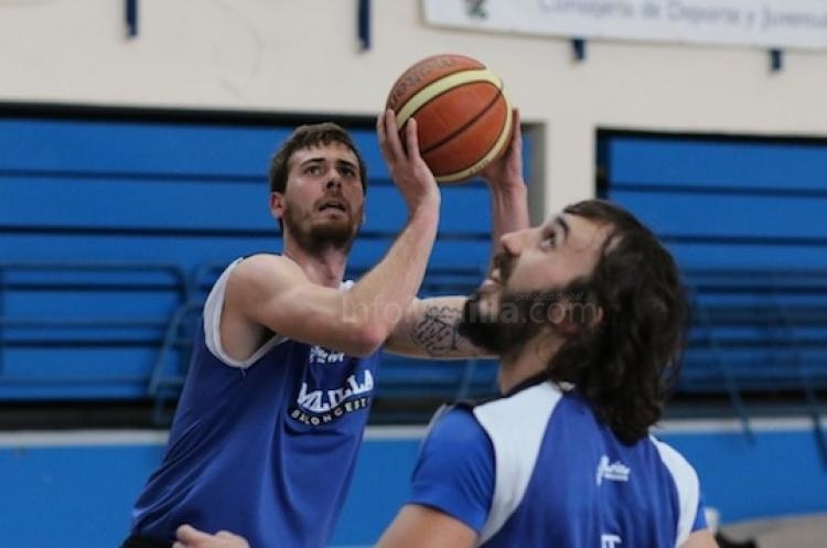 El Melilla Baloncesto comienza a preparar el partido contra el líder