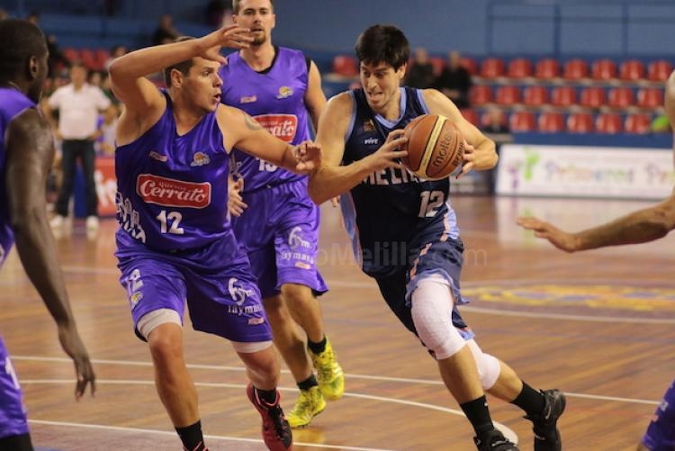 ¿Que le pasa a Melilla Baloncesto? Remontada sin premio ante el Quesos Cerrato (69-65)