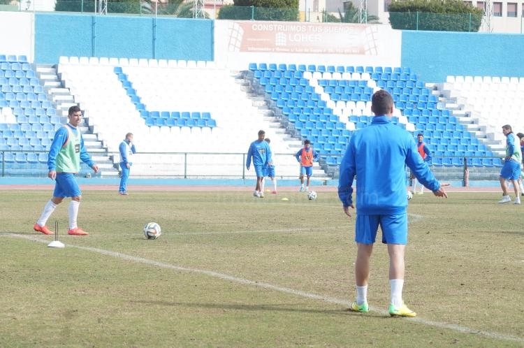 Unión Deportiva Melilla: Intensa sesión en el "Álvarez Claro"