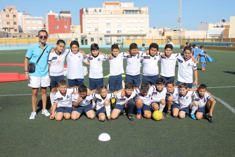 Fiesta por todo lo alto para cerrar la temporada de la Escuela de la Fundación de la Federación Melillense de Fútbol