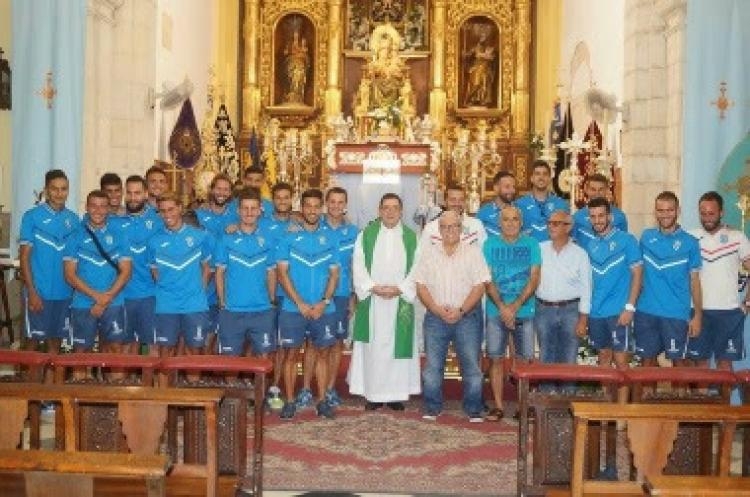 Unión Deportiva Melilla: Ofrenda floral y Escudero Marín para el Melilla-Marbella