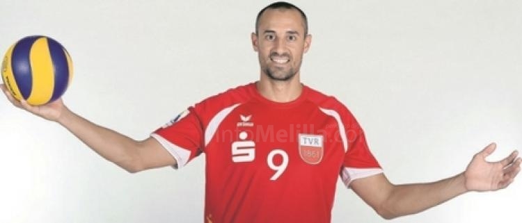 El Club Voleibol Melilla ficha al central Aitor Canca