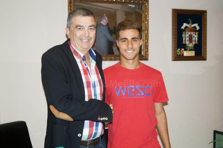 Unión Deportiva Melilla: Nacho Aznar y Braim continuarán siendo azulinos