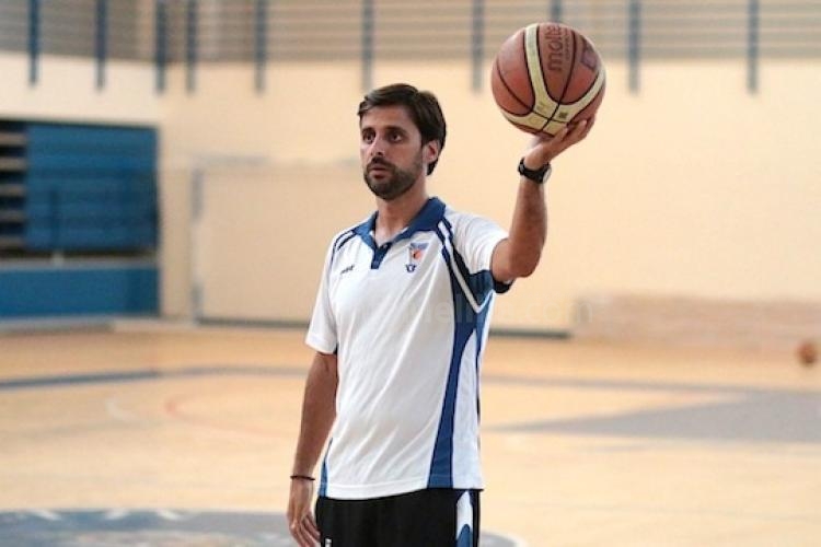 Alejandro Alcoba (CB Melilla): "Veo mucha comunicación entre todos y eso me gusta"